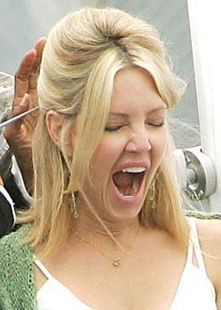 heatherlocklear2kg4pz-8453.jpg