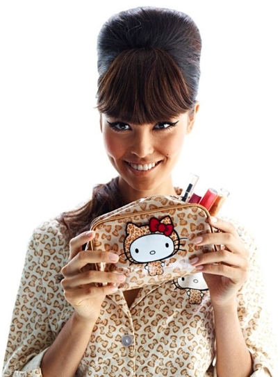 hello_kitty_pijama3-3c2.jpg