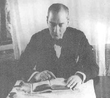 kronolojik_ataturk_fotolari%20(13)-225.jpg