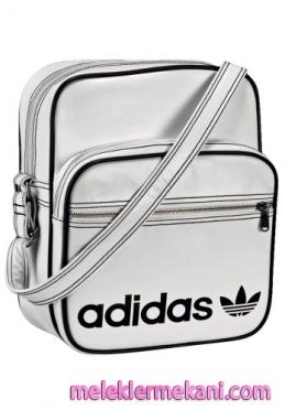 m_adidas_adicolor_sirbag_bags_whiteblack-4372.jpg