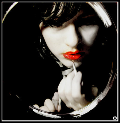 mirror_____by_gessa-7693.jpg