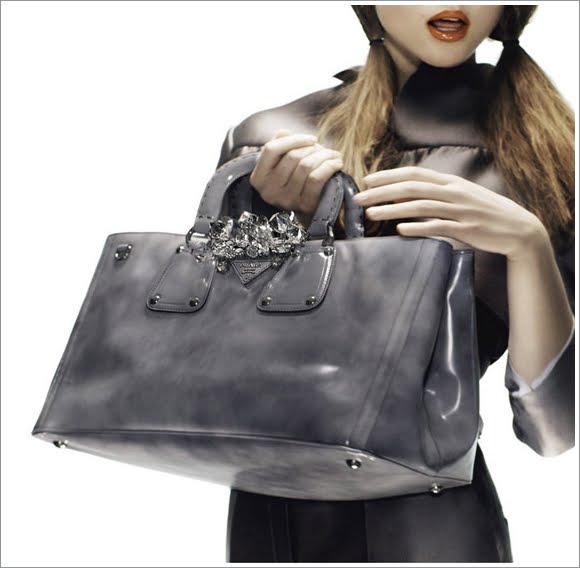 prada-0--8468.jpg