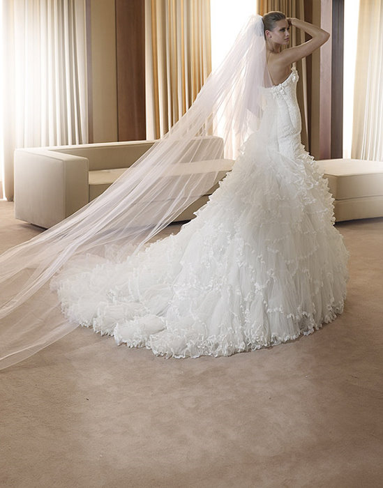 pronovias2-4038.jpg