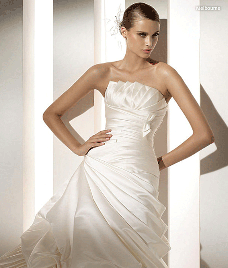 pronovias2010_13g-4170.gif