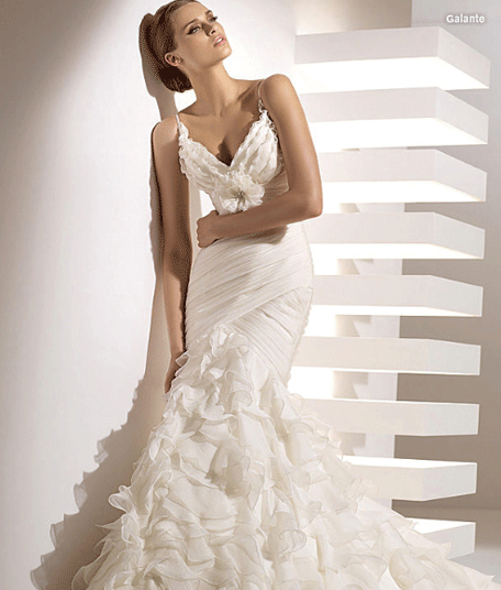 pronovias2010_17g-6855.gif
