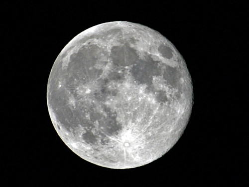 s_full-moon-4359.jpg