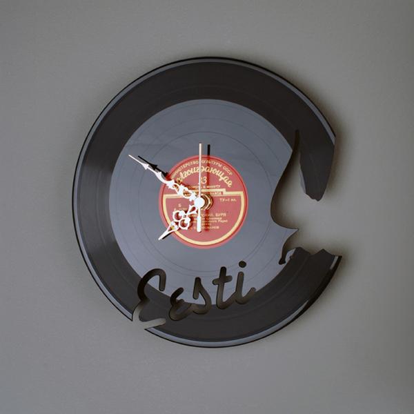saat21-28d.jpg