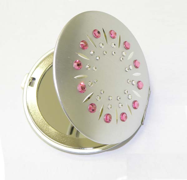 sun_pink_crystal_compact_mirror-8103.jpg