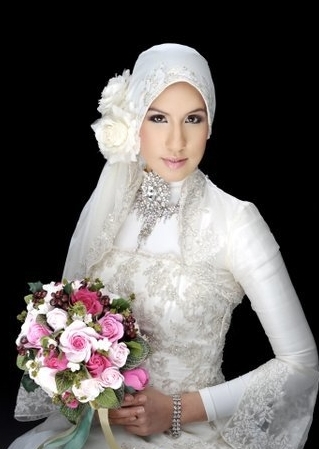 tesetturlu_gelinlik_modelleri3-250.jpg