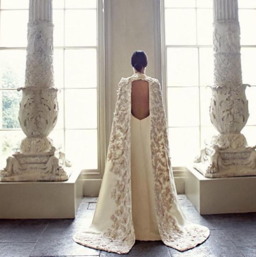 Pelerinli Gelinlik Modelleri