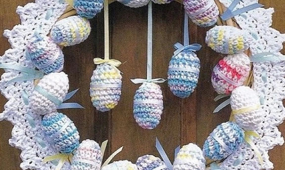 Örgüden İç ve Dış Kapı Süsleri ve Yapılışı Misafirlerinizi Daha Görkemli Karşılama Töreni İçin