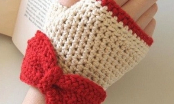 Parmaksız Kolay Eldiven Modelleri Yapılışı Videolu