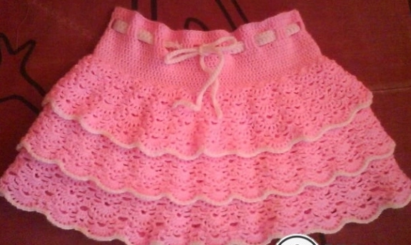 Örgü kız bebek etek modelleri Mini Mini Şeker mi Şeker