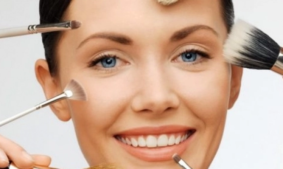 Bilinmesi gereken makyaj hileleri