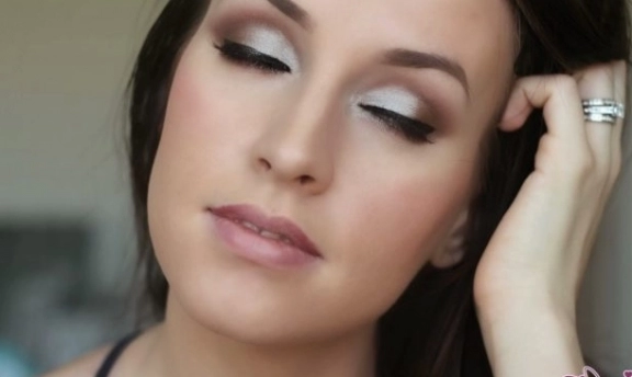 Metalik Makyaj Nasıl Yapılır ?