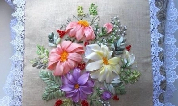 Kurdela Nakışı Modelleri Yepyeni Örnekleri İçinizi Açacak