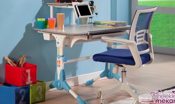 Çalışma masası seçiminizde yeni sezon şık tasarımlara yer vermelisiniz