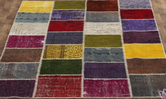 Farklı halı modelleri ile odalardaki estetik etki