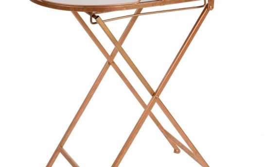 Farklı aynalı sehpa tasarımlarıyla gelen şık salon dekorasyonları