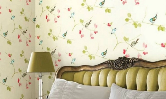 Yatak odalarınızda duvar kağıtları ile hoş etkiler