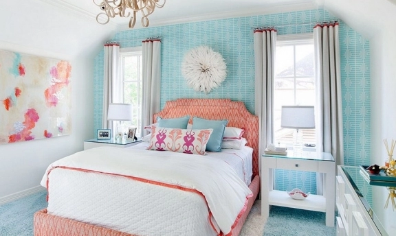 Yatak odalarınızda duvar kağıtları ile hoş etkiler