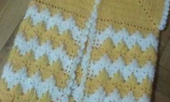 Tığ İşi Bebek Yelekleri Anlatımı Modellerle Birlikte