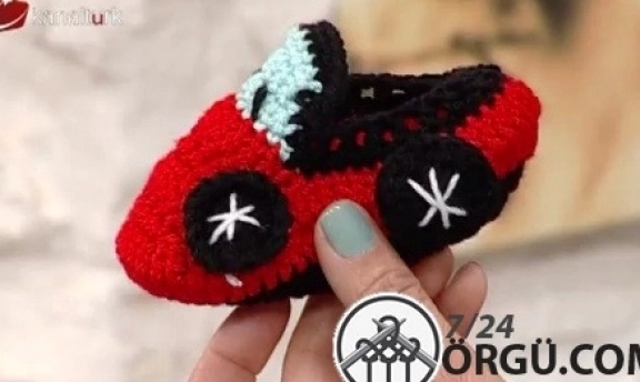 Derya Baykal Arabalı Bebek Patiği Yapımı Videolu