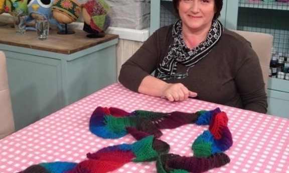 Derya Baykal Nihal Akcaalan Örgü Fular Yapımı Videolu Anlatım