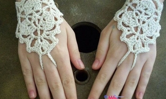 Örgüden Bayan Takı Modelleri Yapılışı Hanımlar Beğeneceğinize Garanti Veriyorum