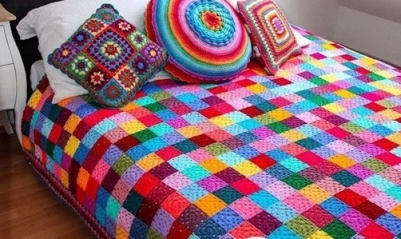 En yeni örgü battaniye modelleri motif motif