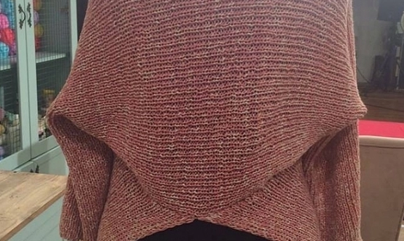 Nurgün Tezcan Hırka Modelleri Göz Alıcı Hırkalar