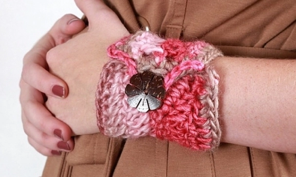 Derya Baykal Şık Örgüden Bileklik Modelleri Hayranlık Uyandıran Türden Örnekler