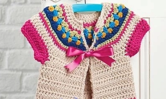 Örgü Bebek Yelek Modellerine Hayran Kalacaksınız