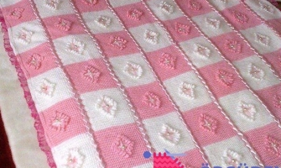 Birbirinden Renkli Motif Motif Örgü Bebek Battaniyeleri