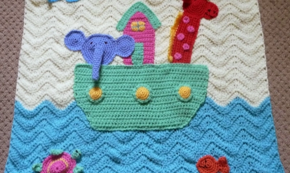 Birbirinden Renkli Motif Motif Örgü Bebek Battaniyeleri