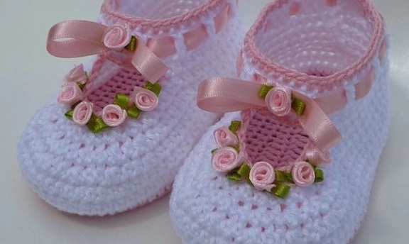 En Güzel Örgü Bebek Patik Modelleri Rengarenk