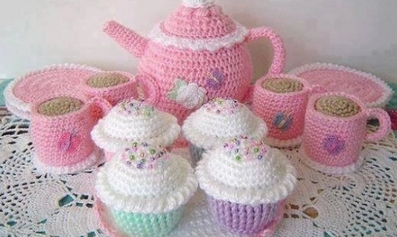 Tığ İşi İle Oyuncak Örgüleri Değişik Örnekler