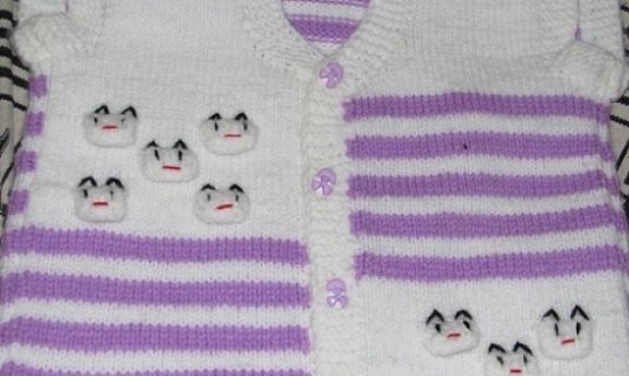 Çizgili Bebek Yelek Modelleri İle Bebekleriniz Daha Şık