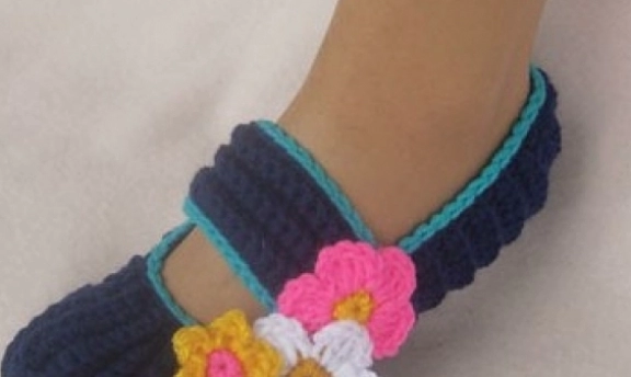 En Güzel Tığ İşinden Yapılan Patik Modelleri Görünce Büyüleneceğiniz Örnekler