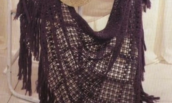 File İşi Üçgen Şallarla Hanımlar Daha Şık Ve Gösterişli