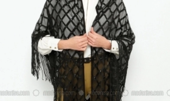 File İşi Üçgen Şallarla Hanımlar Daha Şık Ve Gösterişli