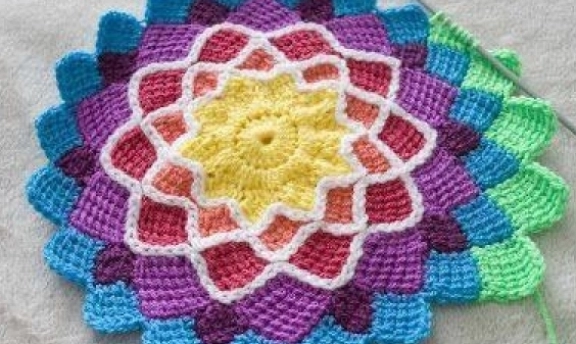 Tunus İşiyle Rengarenk Örgüler Son Zamanların En İyi Örnekleri