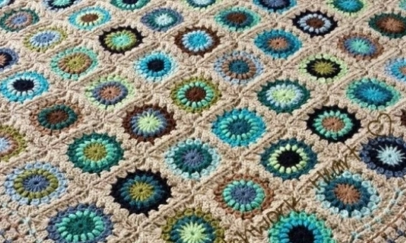 Çok Amaçlı Örgü Örtü Modellerinden Seçmeler