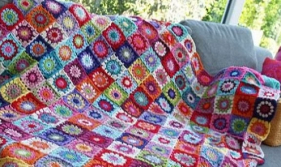 Derya Baykal İle Örgü Koltuk Örtüleri Rengarenk Modeller