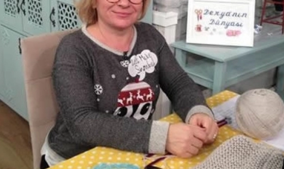 Nurgün Tezcan Hırka Modelleri Göz Alıcı Hırkalar