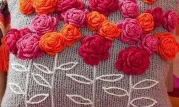 Örgüden Gül Modelleri ve Yapılışı Gülün Her Hali Güzel