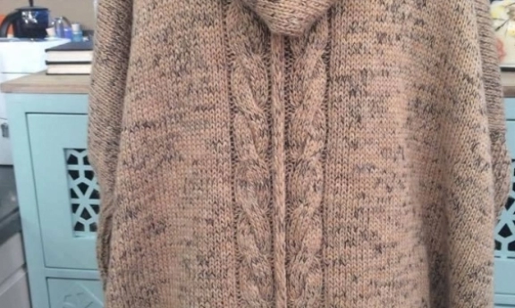 Örgüden Kapşonlu Bayan Ceket Modelleri Yapılışı Şıklığınızı Bir Adım Öteye Taşıyın