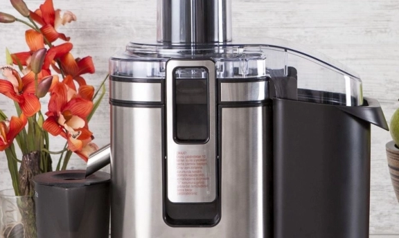 Katı meyve sıkacağı almak isteyenler buraya gelsin!