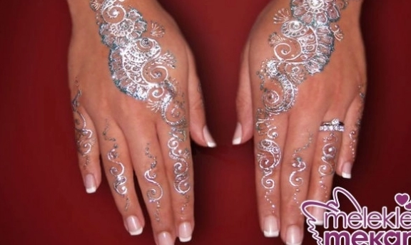 Simli Hint Kınası Diye Bir Trend Var Hanımlar Mutlaka Görün