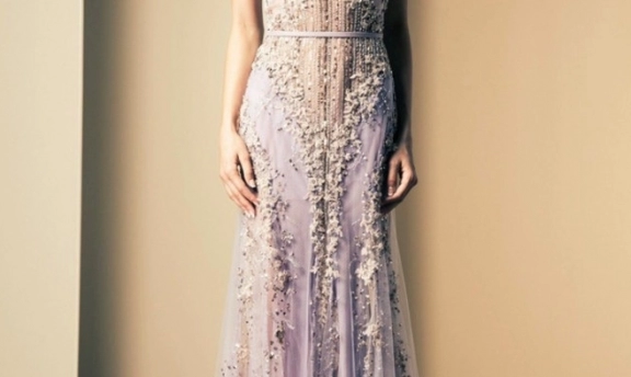 Çok Şık Gece Elbiseleri Özel Davetlerde Daha Şık Bir Görünüm İçin